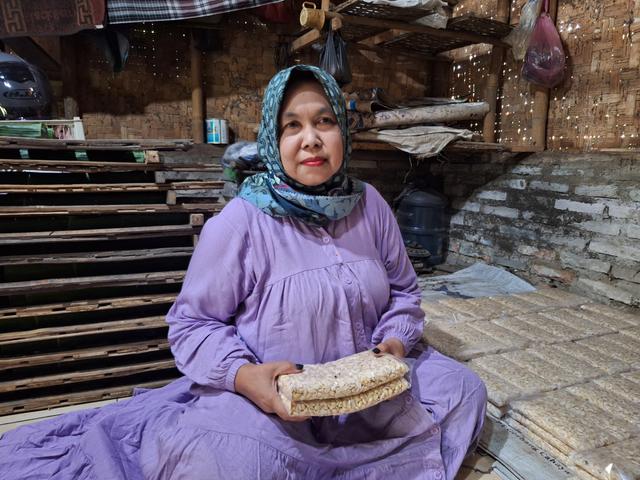 ibu suryanah tempe (1)